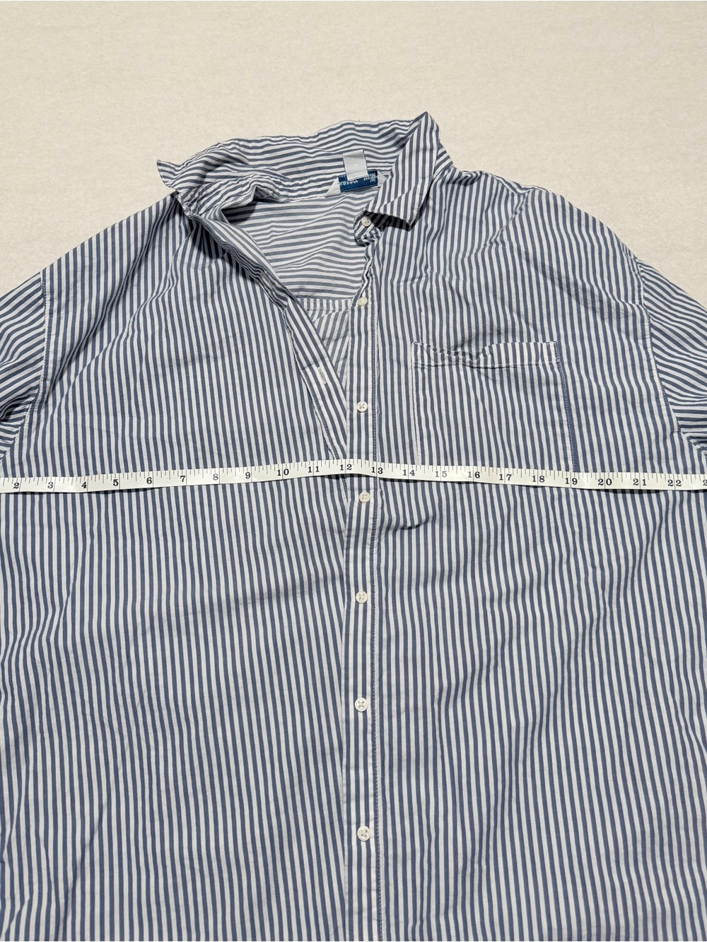 Old Navy The Boyfriend Shirt Blue White Striped Button-Down Top Size M - Picture 7 of 8